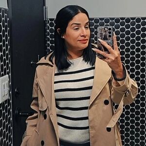 Meet your Posher, Yoly